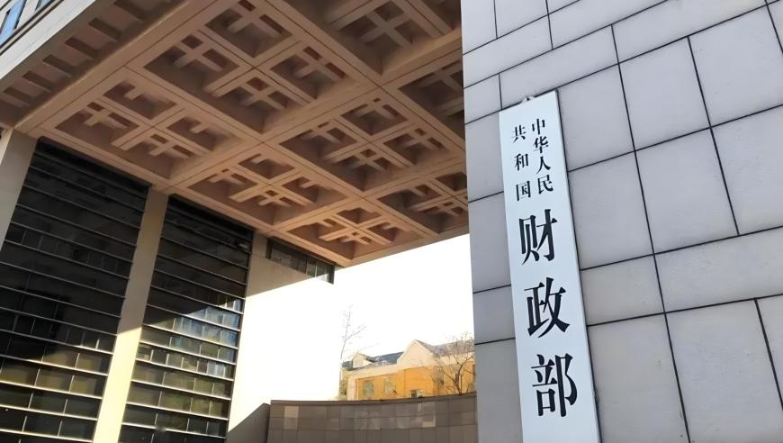 俄外长认为特朗普任内不会退出北约,新澳门开奖结果最新消息,展开计划实施_极速版V9.96